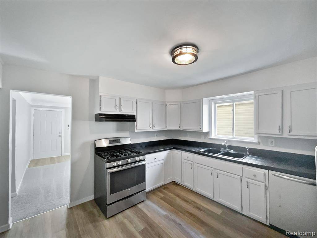 Taylor, MI 48180,9612 CHEROKEE Street