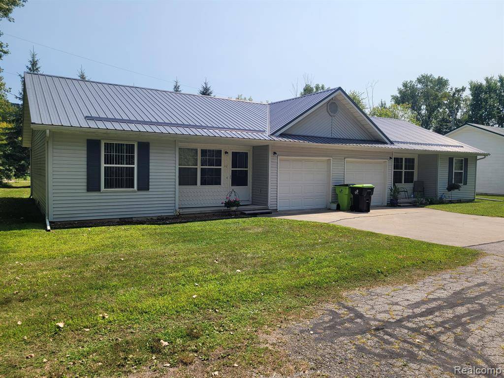 Pinconning, MI 48650,310 Parkview Street