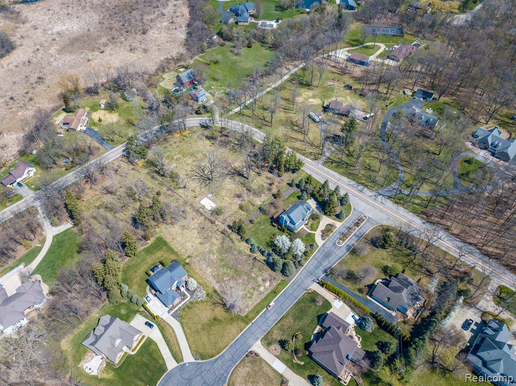 Brighton Twp, MI 48114,0000 HUNTER Road