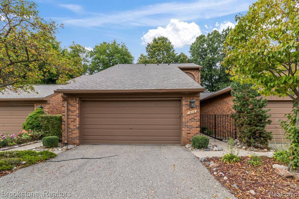 Rochester Hills, MI 48309,1810 REIS CT