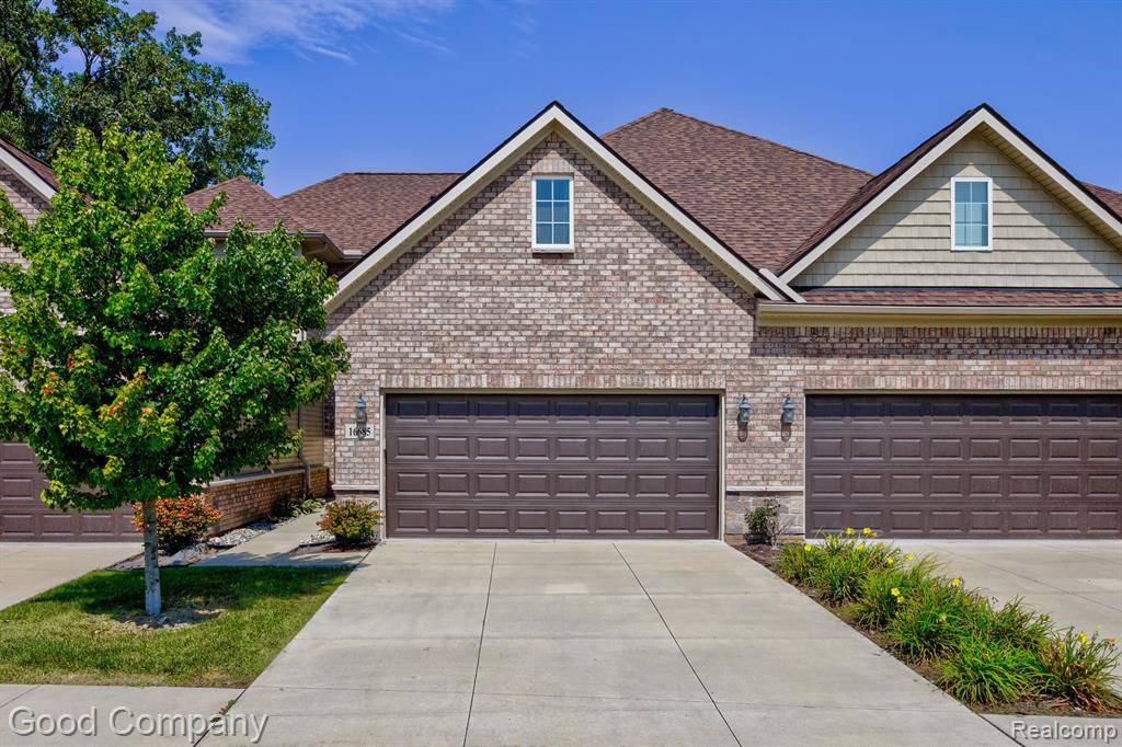 Clinton Twp, MI 48035,16685 Savor Lane 3