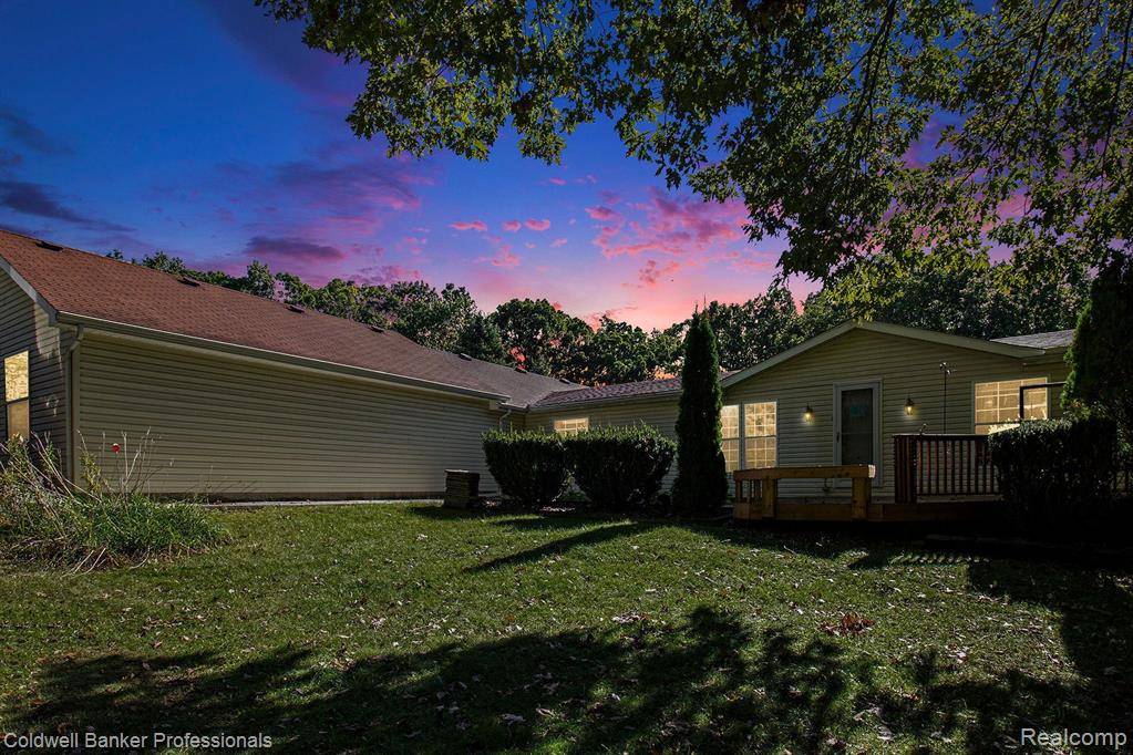 Springfield Twp, MI 48350,11309 OAK HILL Road