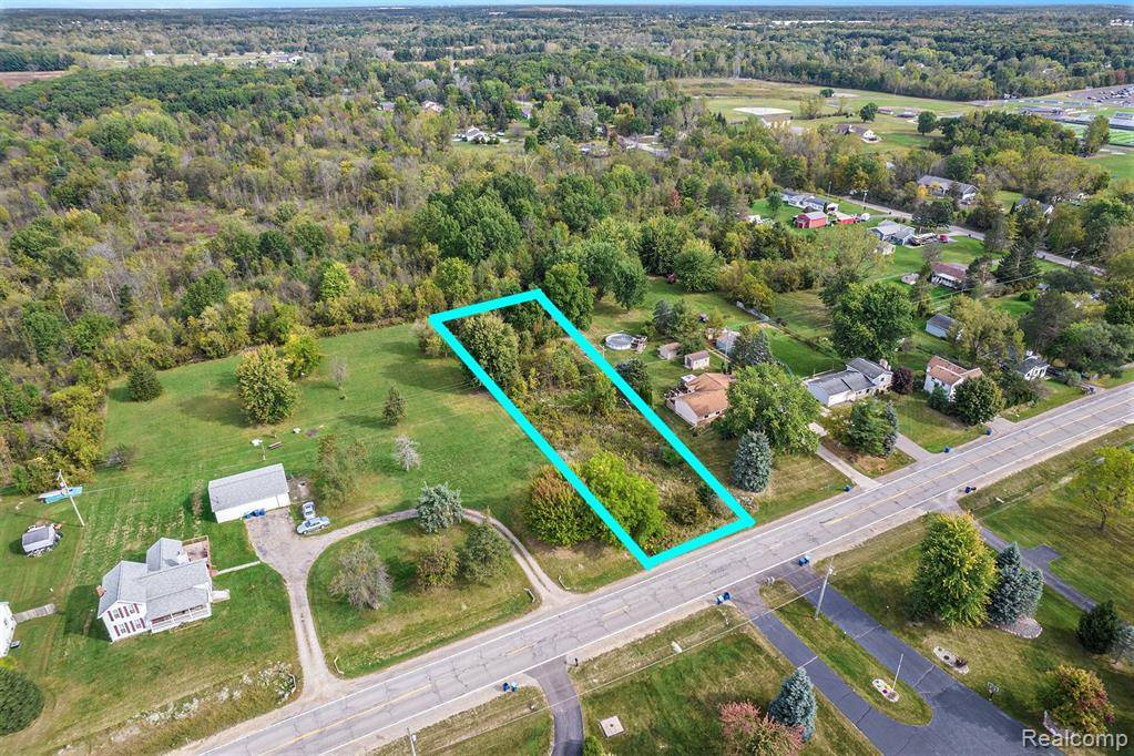 Fenton Twp, MI 48451,Lot 1 LAHRING Road