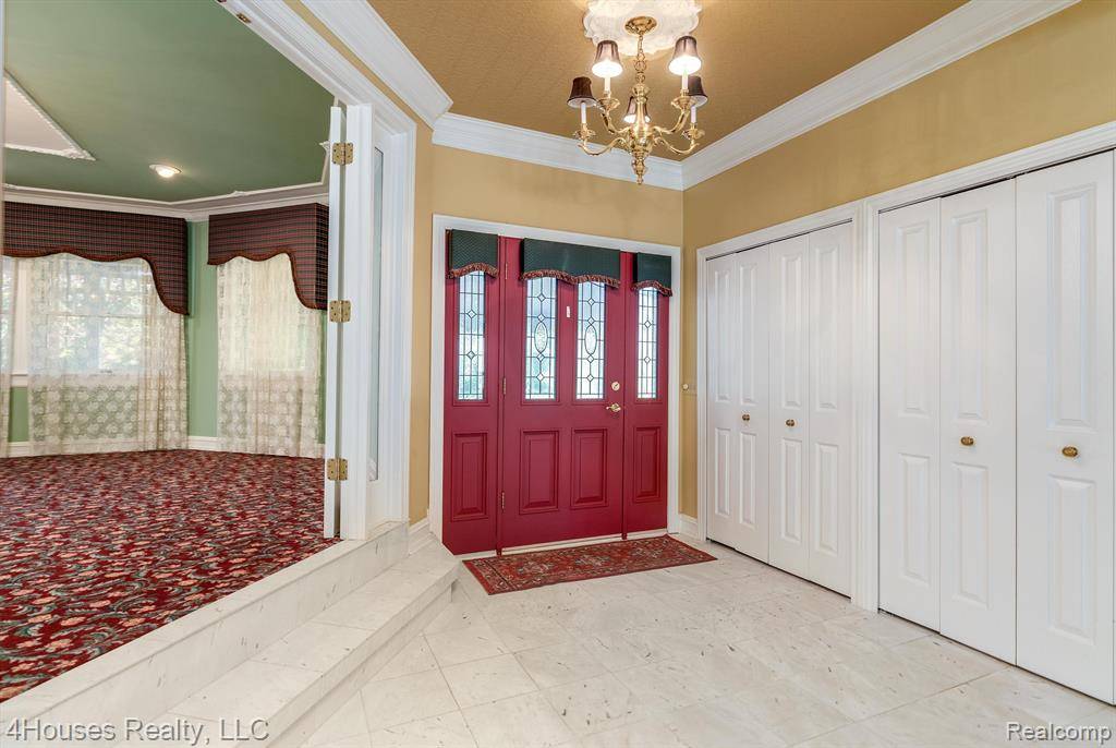Clinton Twp, MI 48038,41800 HEYDENREICH Road