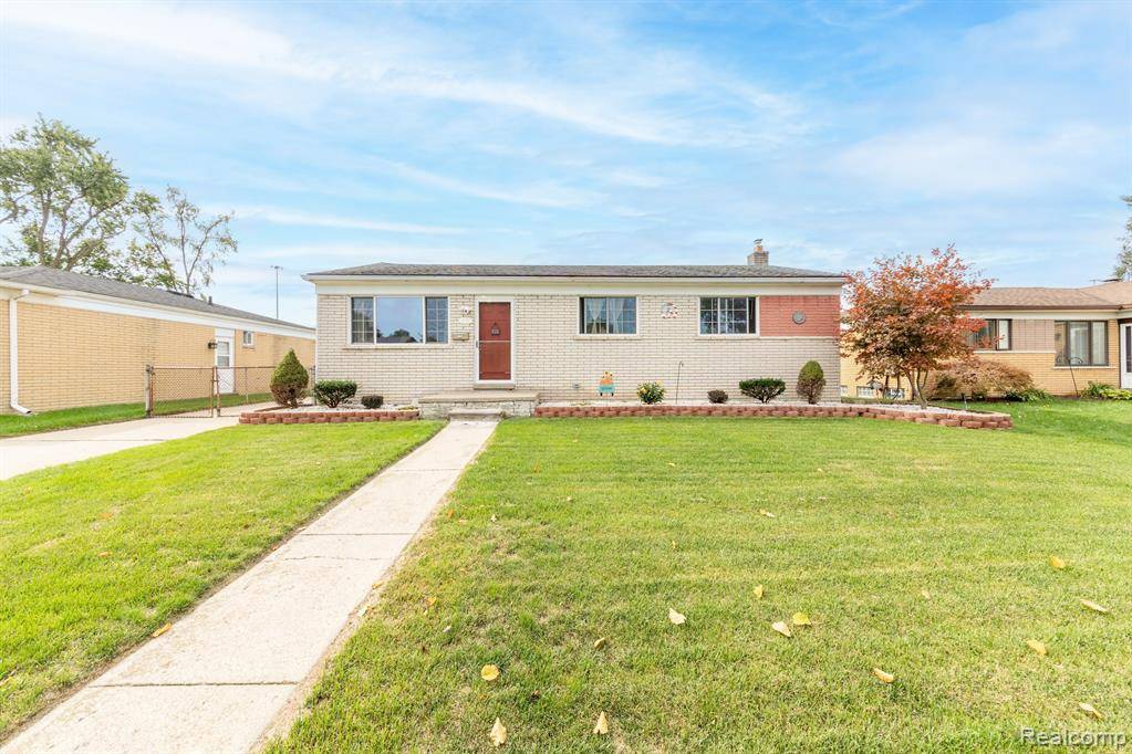 Livonia, MI 48154,38757 SUMMERS Street