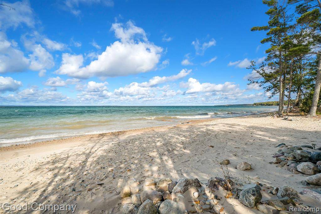 Torch Lake Twp, MI 49648,3017 Forest Beach Trail