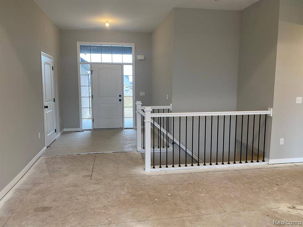 Almont Twp, MI 48003,4930 DAISY Lane