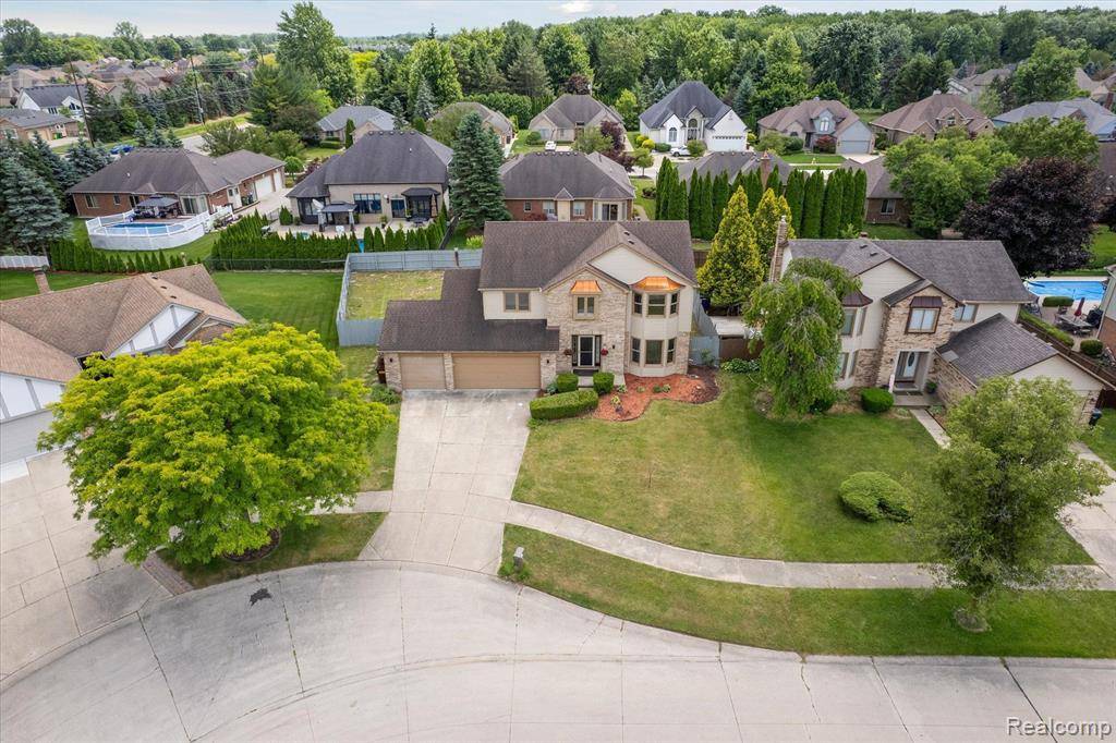Shelby Twp, MI 48315,15044 ORLEANS Drive