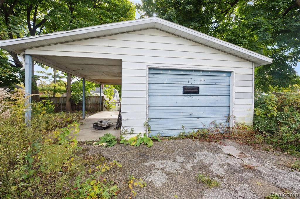 Flint, MI 48504,2515 BAGLEY Street