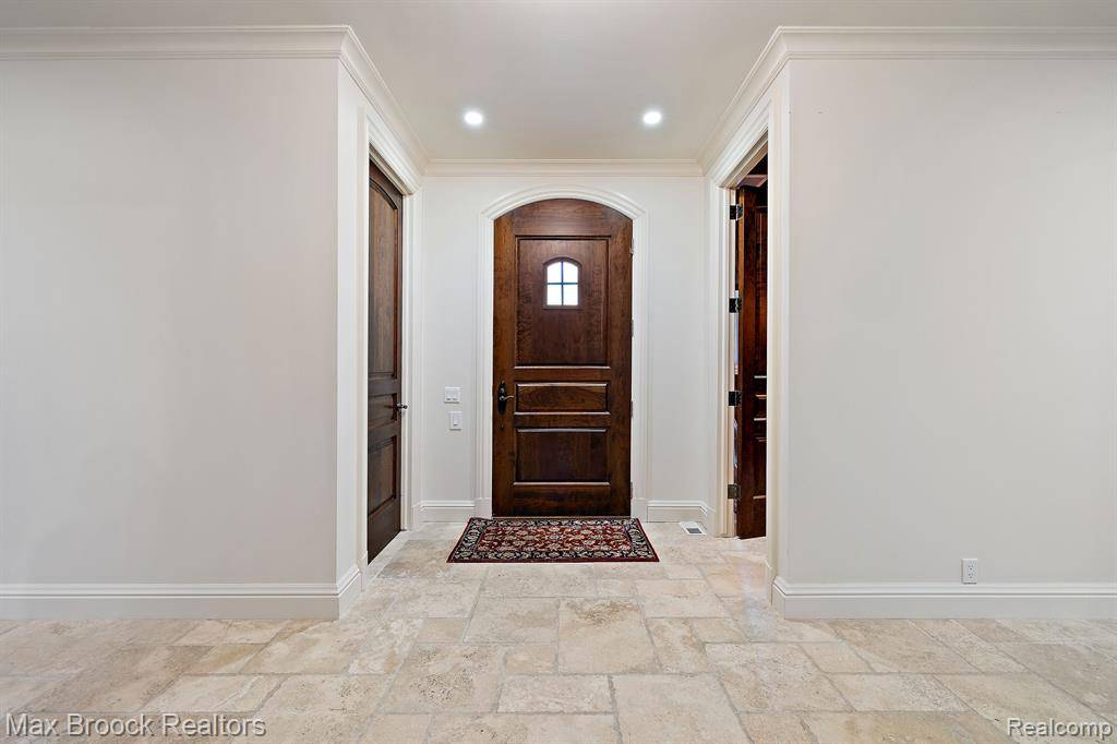 Bloomfield Twp, MI 48302,2937 Turtle Pond Court