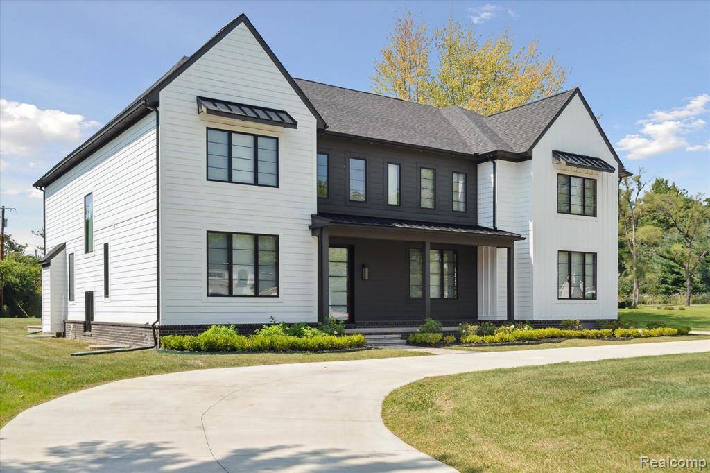 Bloomfield Twp, MI 48301,7450 PARKSTONE Lane
