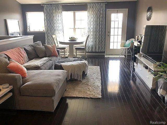 Sterling Heights, MI 48314,3817 CHERRY CREEK Lane