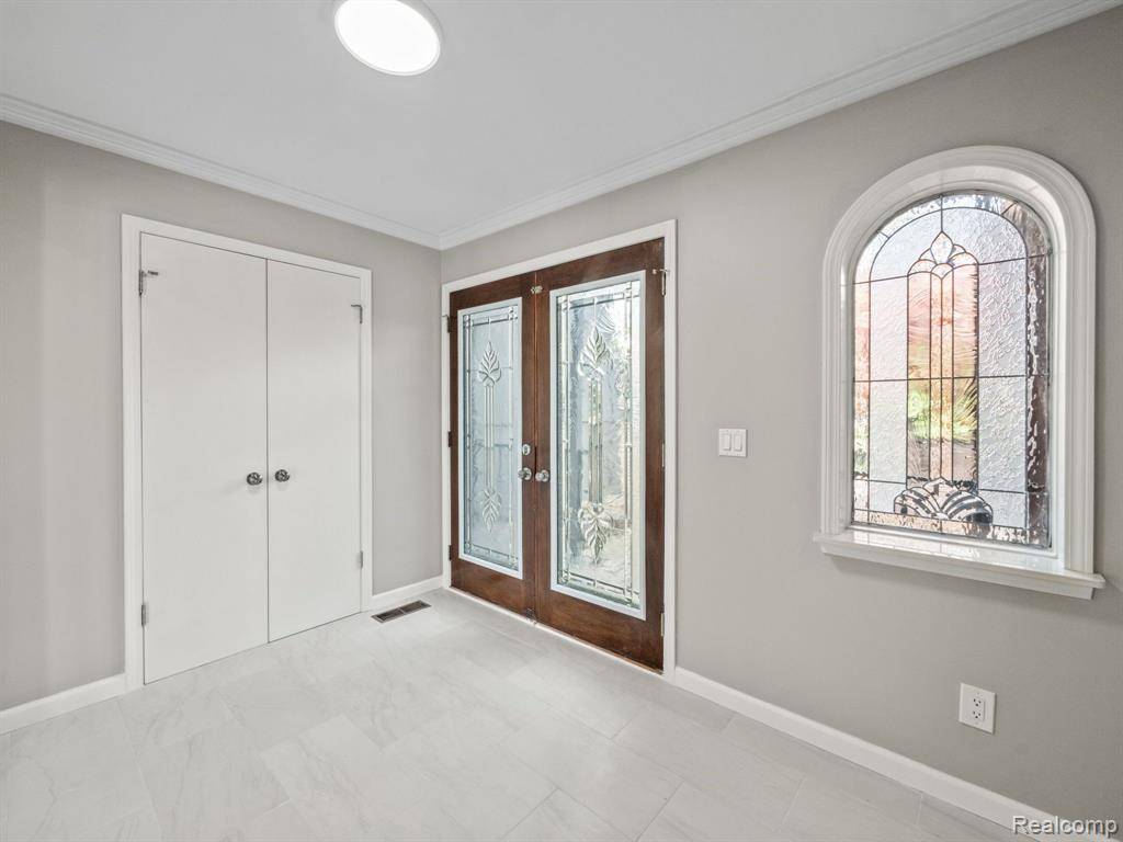 Bloomfield Twp, MI 48302,1893 PINE RIDGE Lane