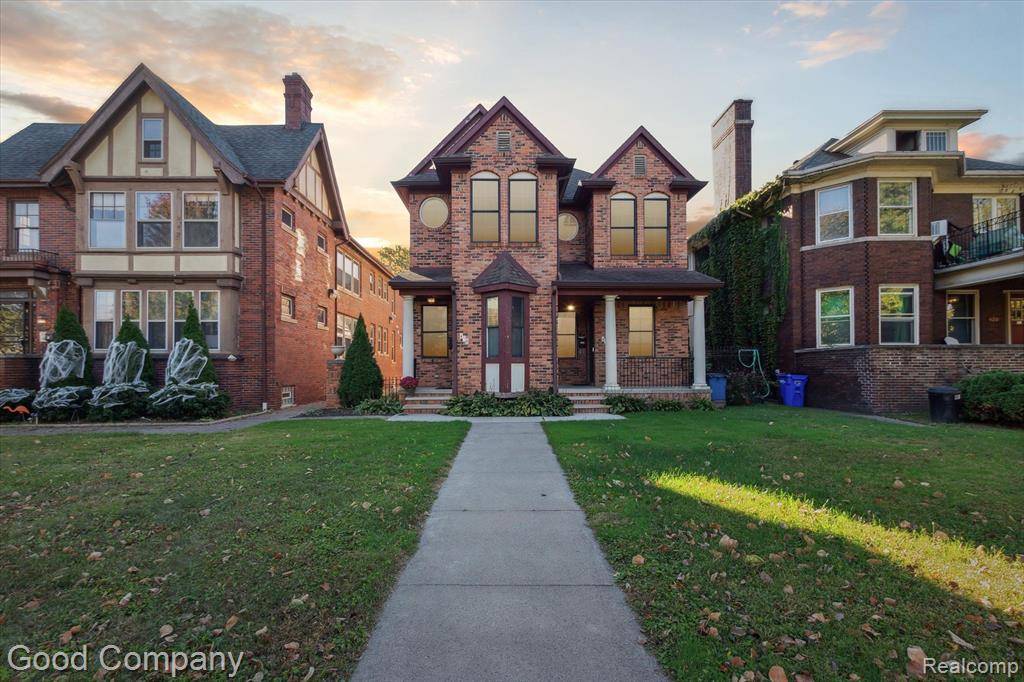 Detroit, MI 48202,430 E FERRY Street