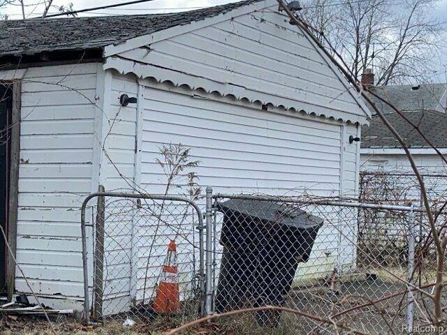 Detroit, MI 48234,17401 W ALBION Street W