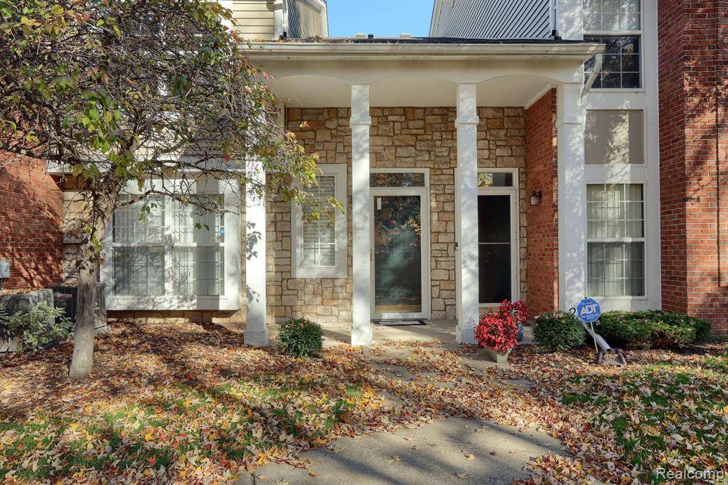 Sterling Heights, MI 48314,4138 Berkshire Drive