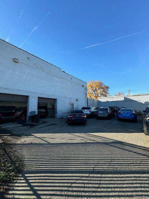 Detroit, MI 48228,15142 JOY Road