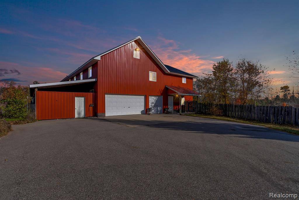 Tawas Twp, MI 48763,381 S LORENZ Road