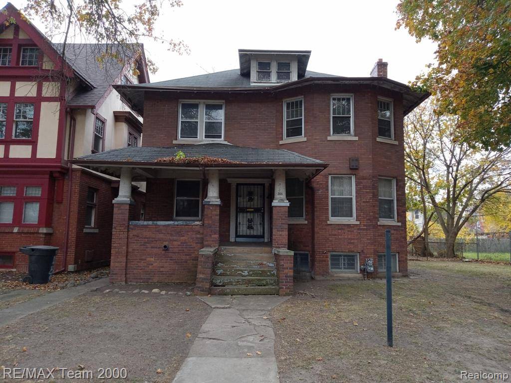 Detroit, MI 48202,266 ALGER Street
