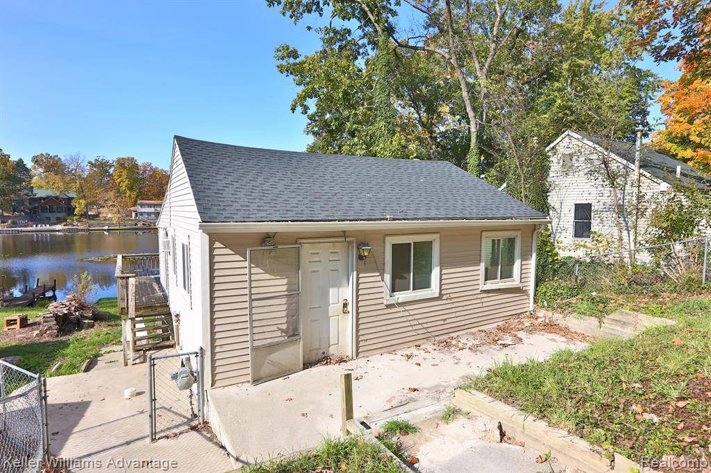 Putnam Twp, MI 48169,11646 WEIMAN Drive