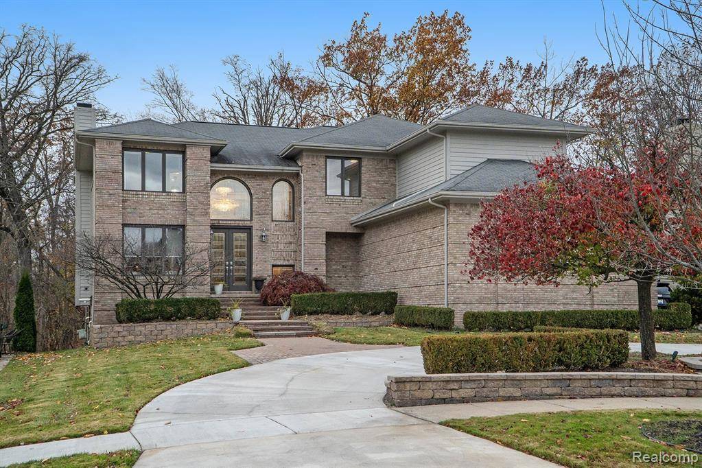 West Bloomfield Twp, MI 48322,6286 BRANFORD Drive
