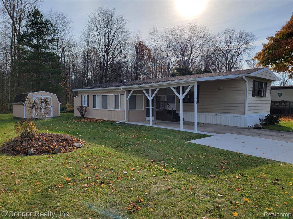 Kimball Twp, MI 48074,1900 MEADOWLARK Lane