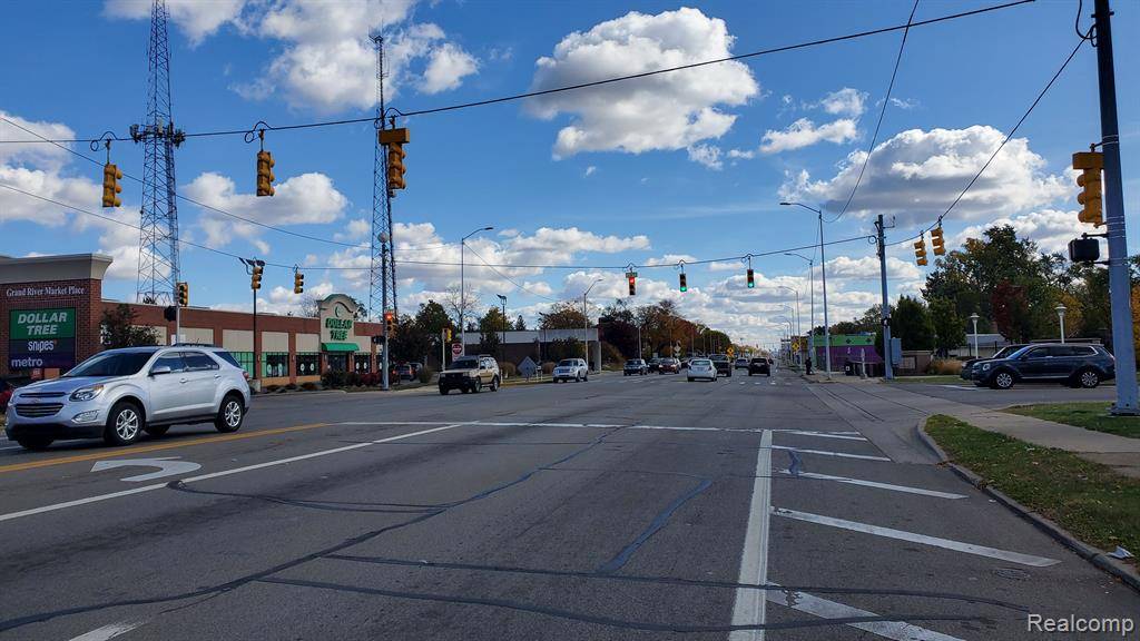 Detroit, MI 48219,21243 GRAND RIVER Avenue