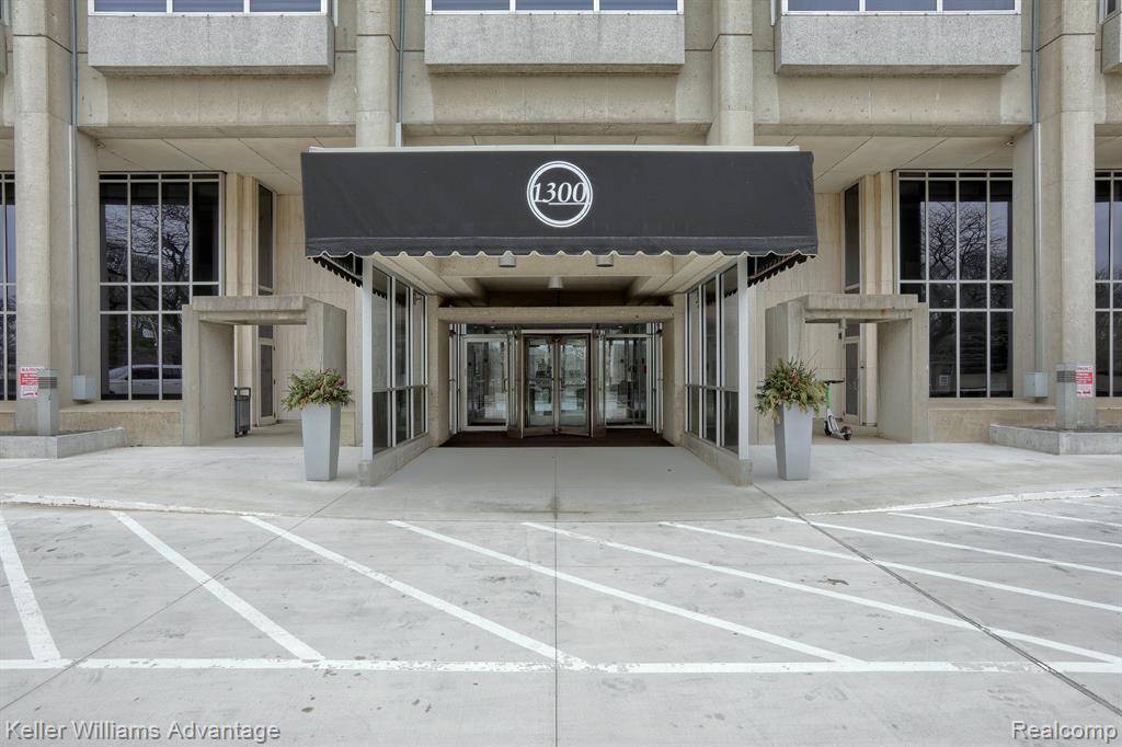 Detroit, MI 48207,1300 E LAFAYETTE Street 1509