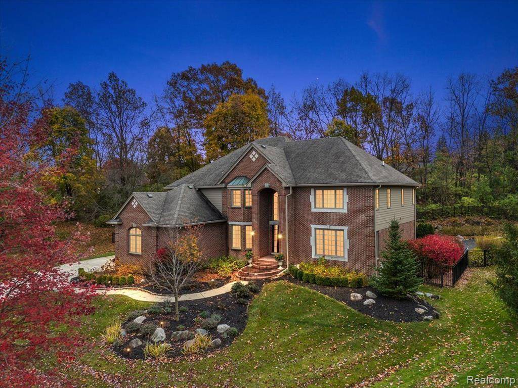 Troy, MI 48098,2445 BELMONT