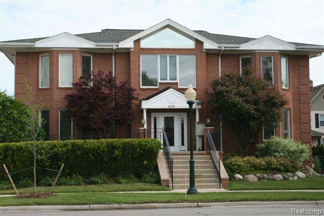 Rochester, MI 48307,410 W UNIVERSITY Drive