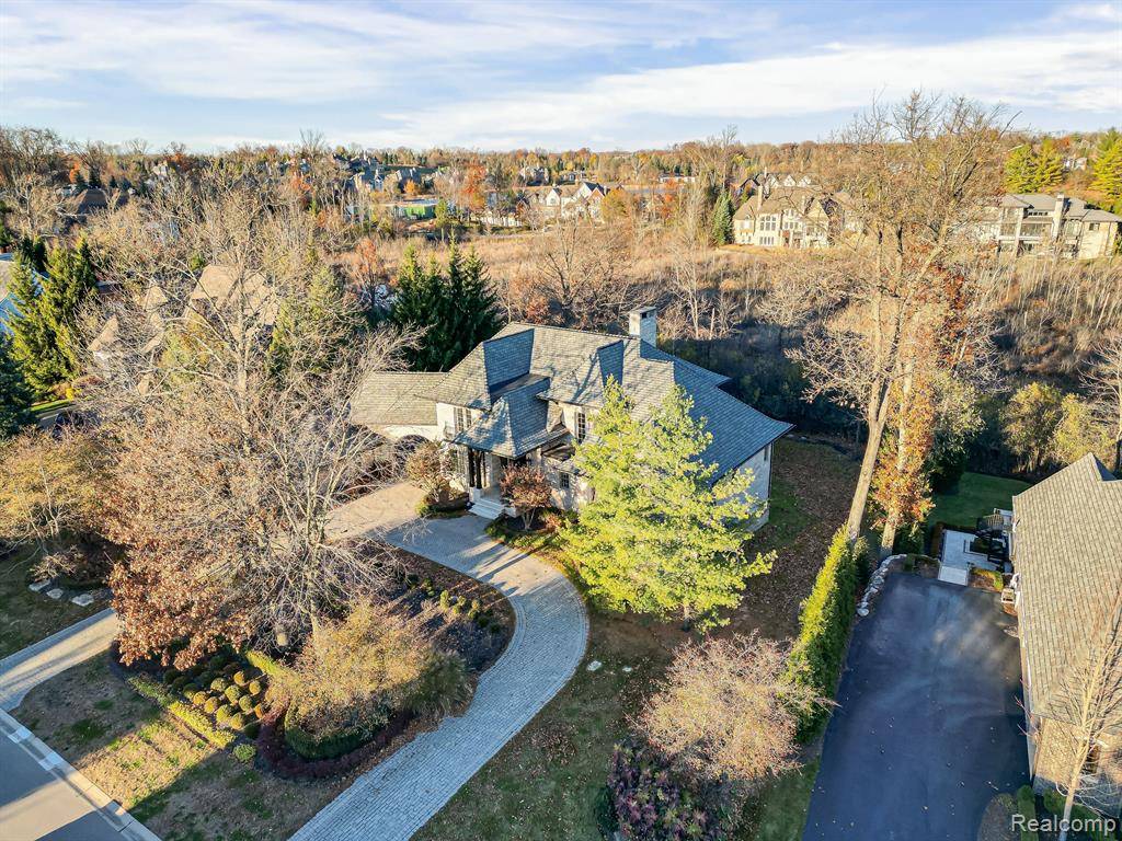 Bloomfield Twp, MI 48302,2748 TURTLE LAKE Drive
