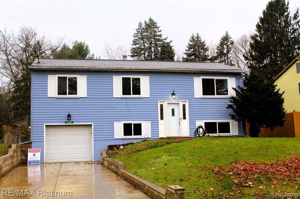 Brighton, MI 48114,3360 DIANNE Drive