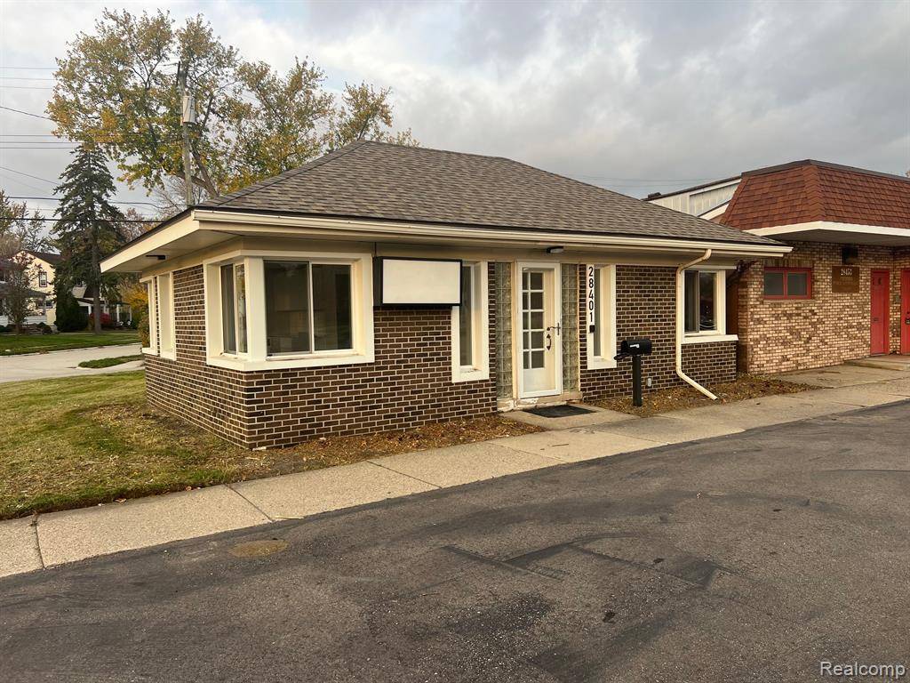 Berkley, MI 48072,28401 WOODWARD Avenue