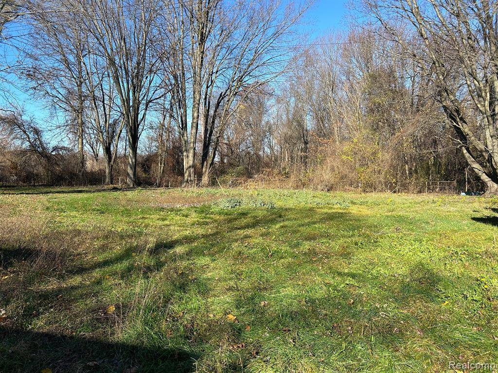 Huron Twp, MI 48174,30614 PRESCOTT Street
