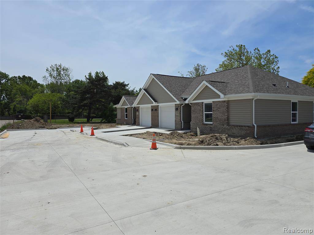 Roseville, MI 48066,18750  14 MILE  Road