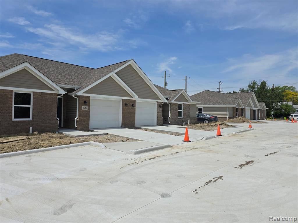 Roseville, MI 48066,18750  14 MILE  Road