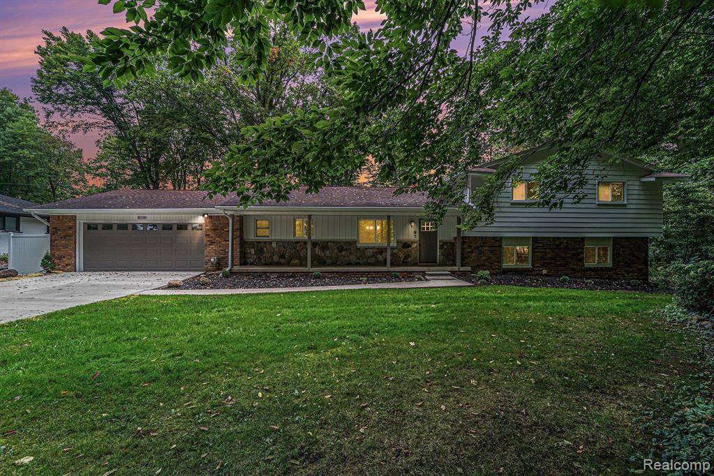 Farmington Hills, MI 48331,35150 Muer PL