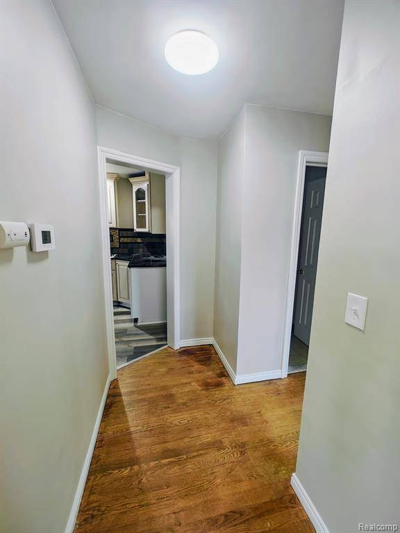 Garden City, MI 48135,28659 BEECHWOOD Street
