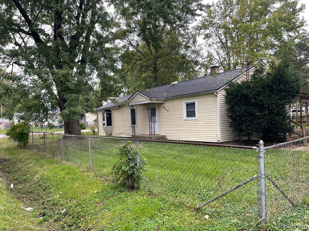 Flint Twp, MI 48507,4042 OTTO Street
