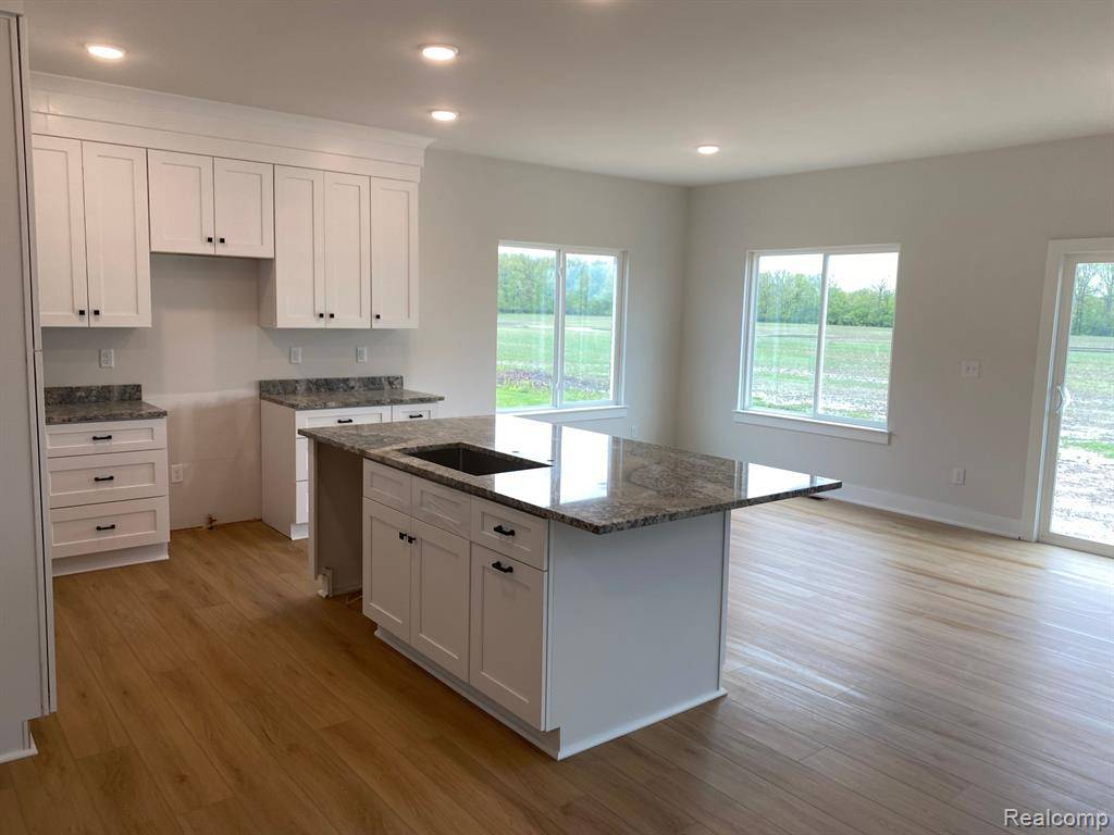 Brownstown Twp, MI 48173,32627 ADAM BROWN Drive