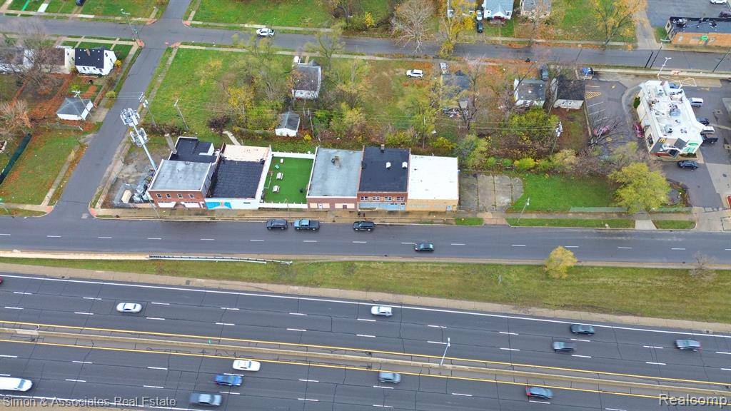 Detroit, MI 48228,8651 SOUTHFIELD Freeway