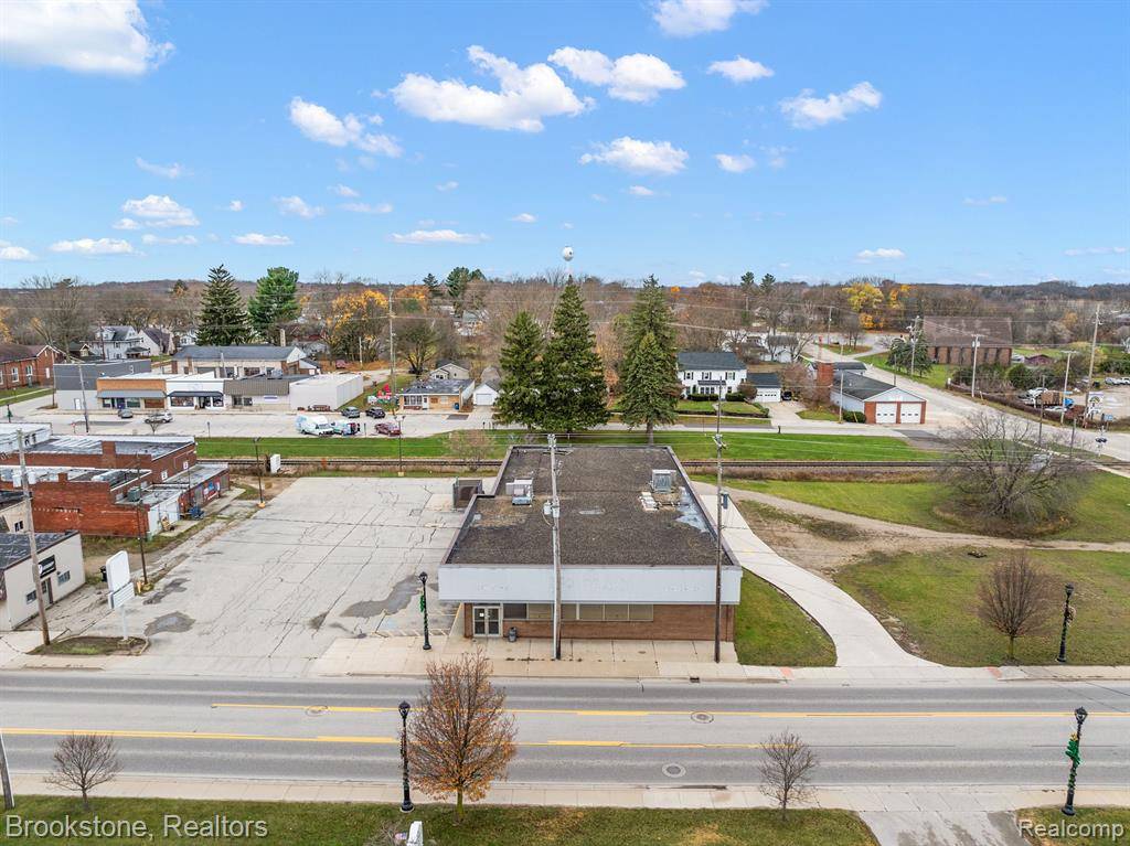 Grant, MI 49327,53 S Maple Street