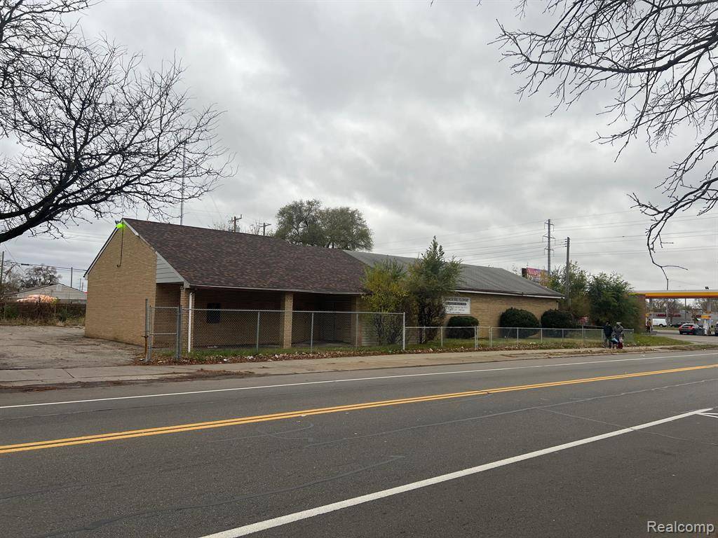 Detroit, MI 48221,20521 WYOMING Street