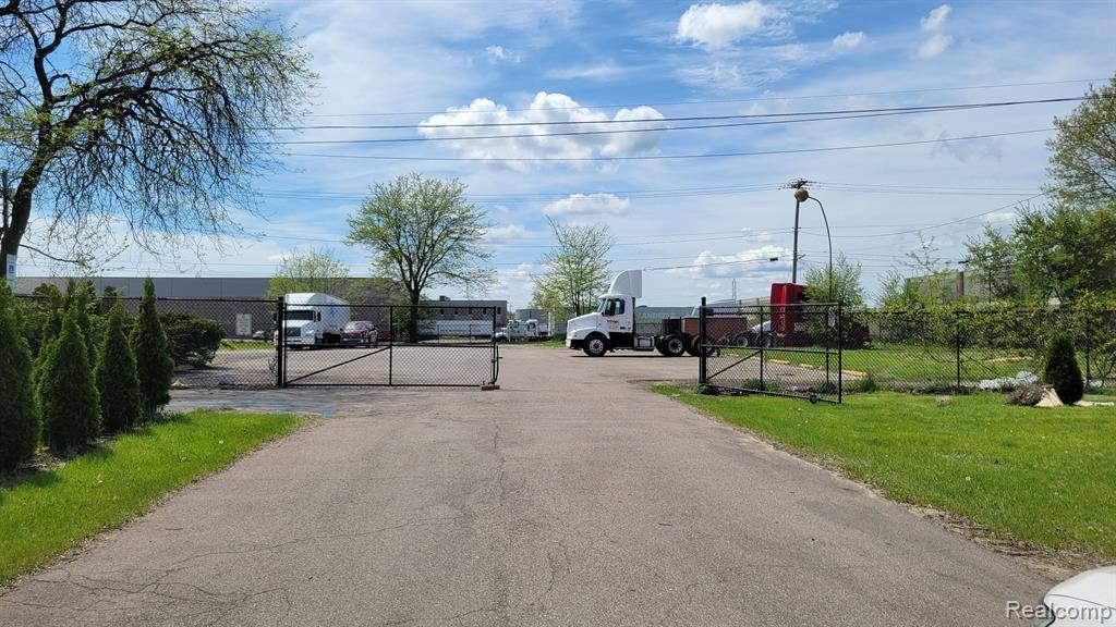 Romulus, MI 48174,12750 S HURON RIVER Drive