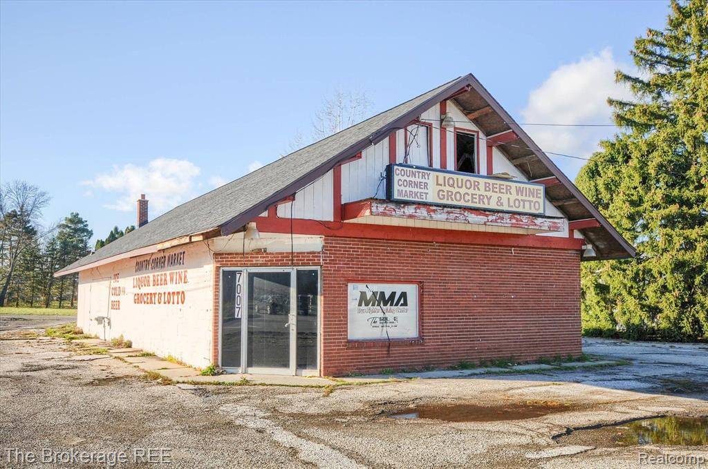 Mt. Morris Twp, MI 48458,7007 N CLIO Road