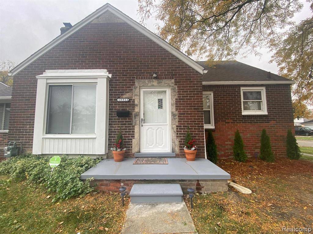 Harper Woods, MI 48225,19912 Elkhart Street
