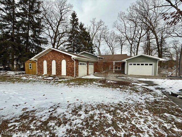 Goodrich, MI 48438,9471 RIDGE Road