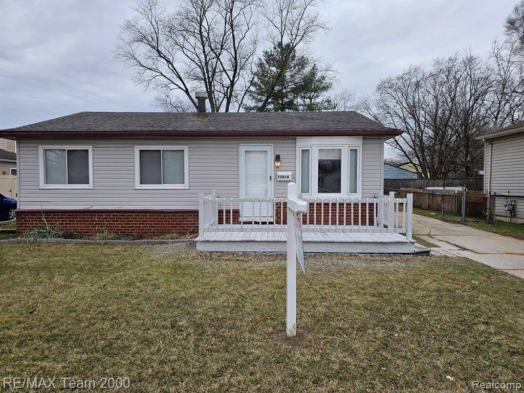 Romulus, MI 48174,15818 ISABELLE Street