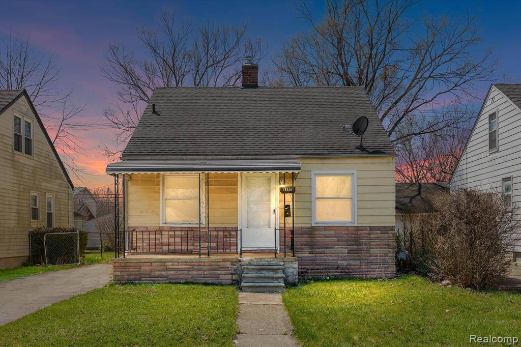 Harper Woods, MI 48225,19300 WOODSIDE Street