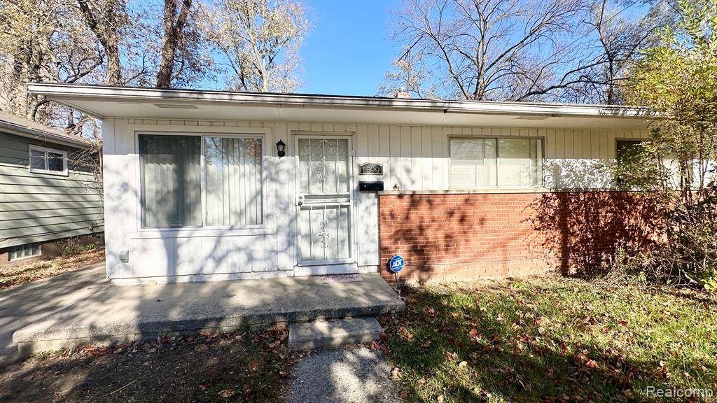 Inkster, MI 48141,1599 Magnolia Drive